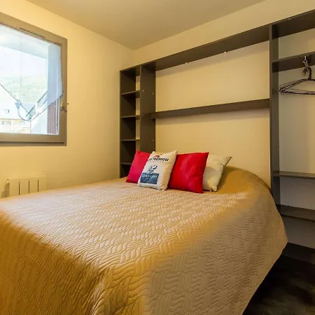 Confortable Près De Lary Pour 6 Avec Parking - Fr-1-296-440 Saint-Lary-Soulan